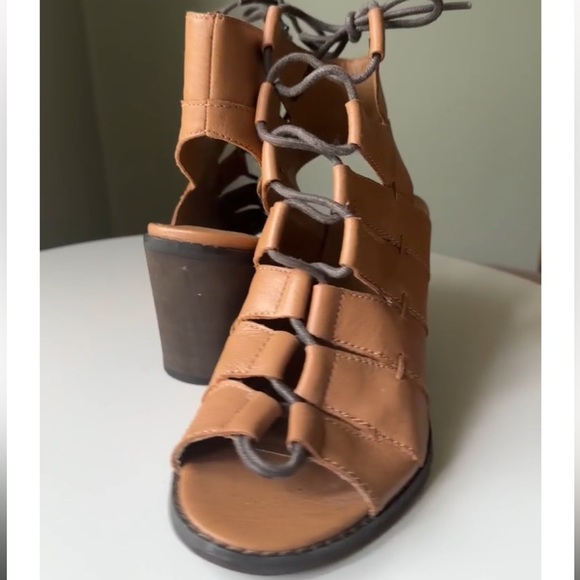 Kelsi Dagger Leather Heeled Gladiator Lace Up Open Toe Sandal Tan Cut Out Bootie - Picture 12 of 17